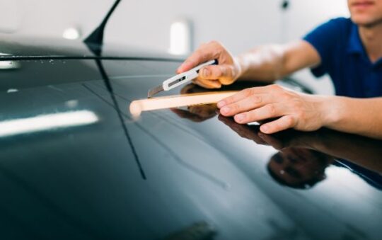 How to Remove Car Tint | Guarding the Brilliance of Your Windows